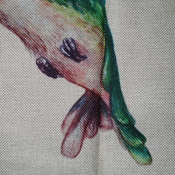 Hummingbird Pillow Cover. Colibri Bird - Picture 5 of 12